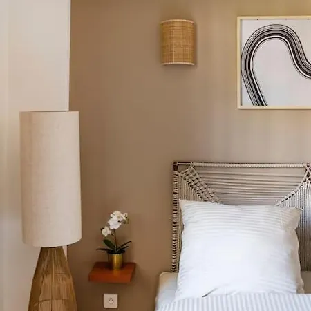 Pavillon Eden « le Cocon » Paris